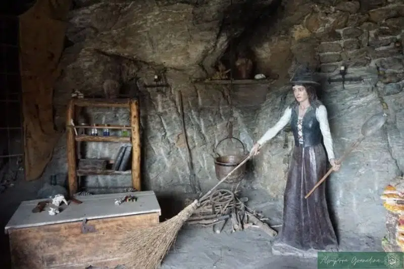 Cueva del Ojo de Bruja en soportujar